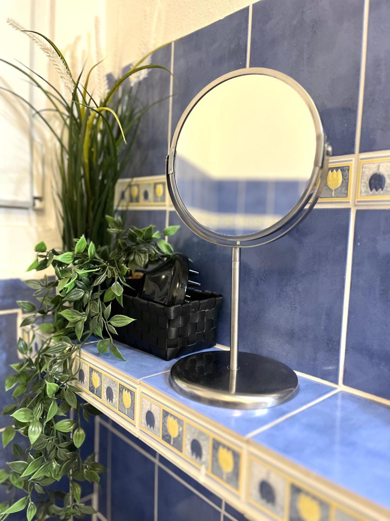 Audrey Hepburn Apartment Old Town Air Conditioned Bratislava Ngoại thất bức ảnh